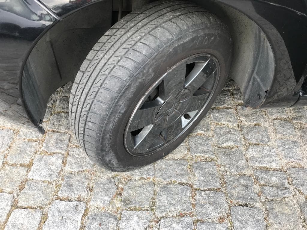 Citroën C3 1.4 HDI · Ano 2003 — imagem 8