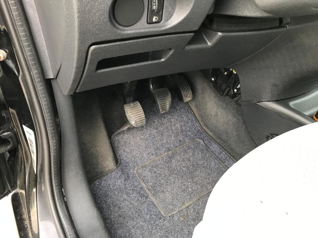 Citroën C3 1.4 HDI · Ano 2003 — imagem 21