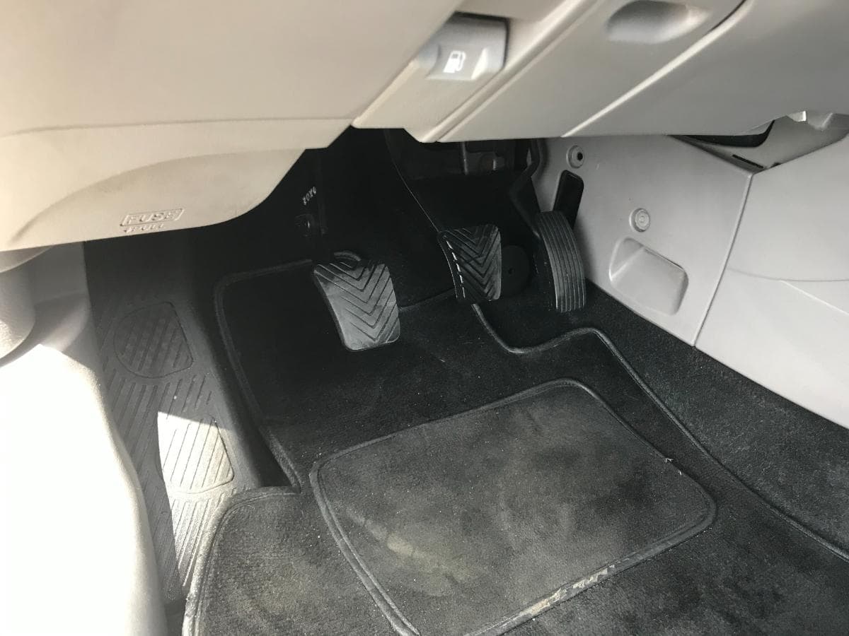 Mitsubishi Grandis 2.0 DI · 7 Lugares · Ano 2007 — imagem 22