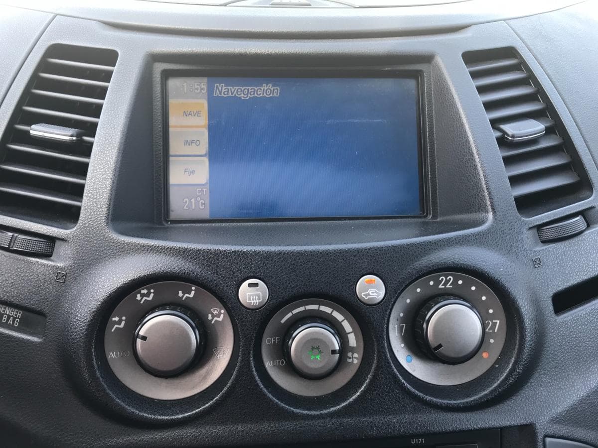 Mitsubishi Grandis 2.0 DI · 7 Lugares · Ano 2007 — imagem 27