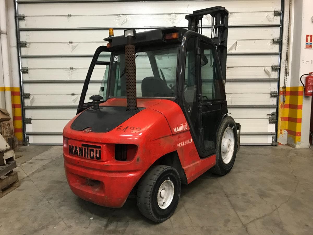 Empilhador Manitou · Diesel — imagem 3