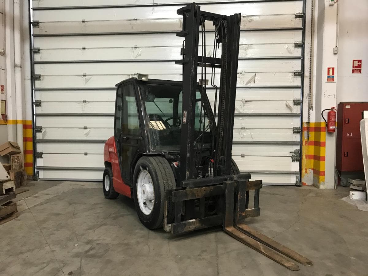 Empilhador Manitou · Diesel — imagem 2