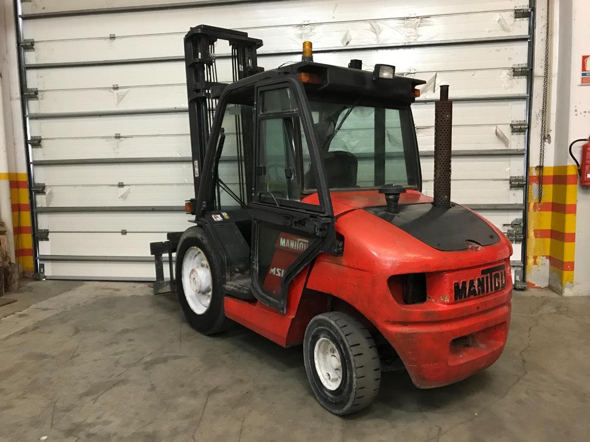 Empilhador Manitou · Diesel — imagem 4