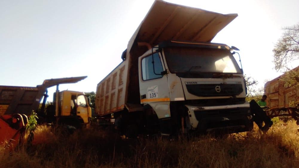 Dump Truck · — imagen 1