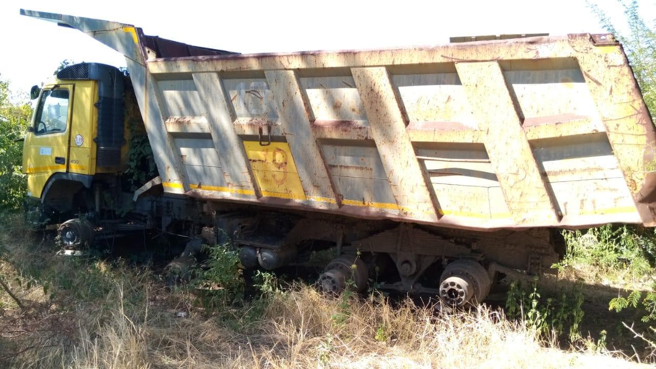 Camião Volvo · — imagem 1