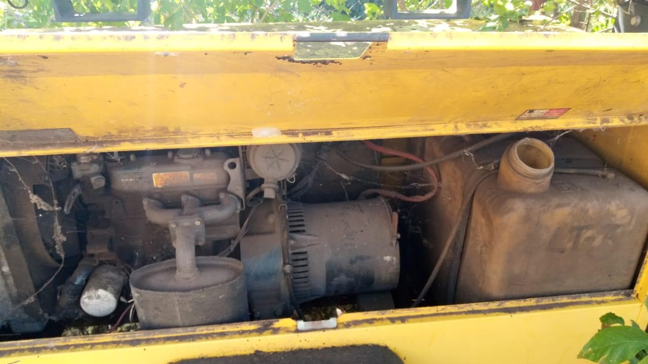 Cabine + Cabine + TOYOTA HILUX + Gambiarra · — imagen 5