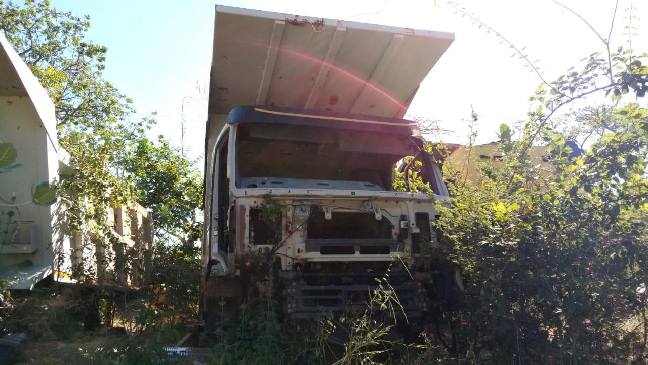 Dump Truck · — imagem 1