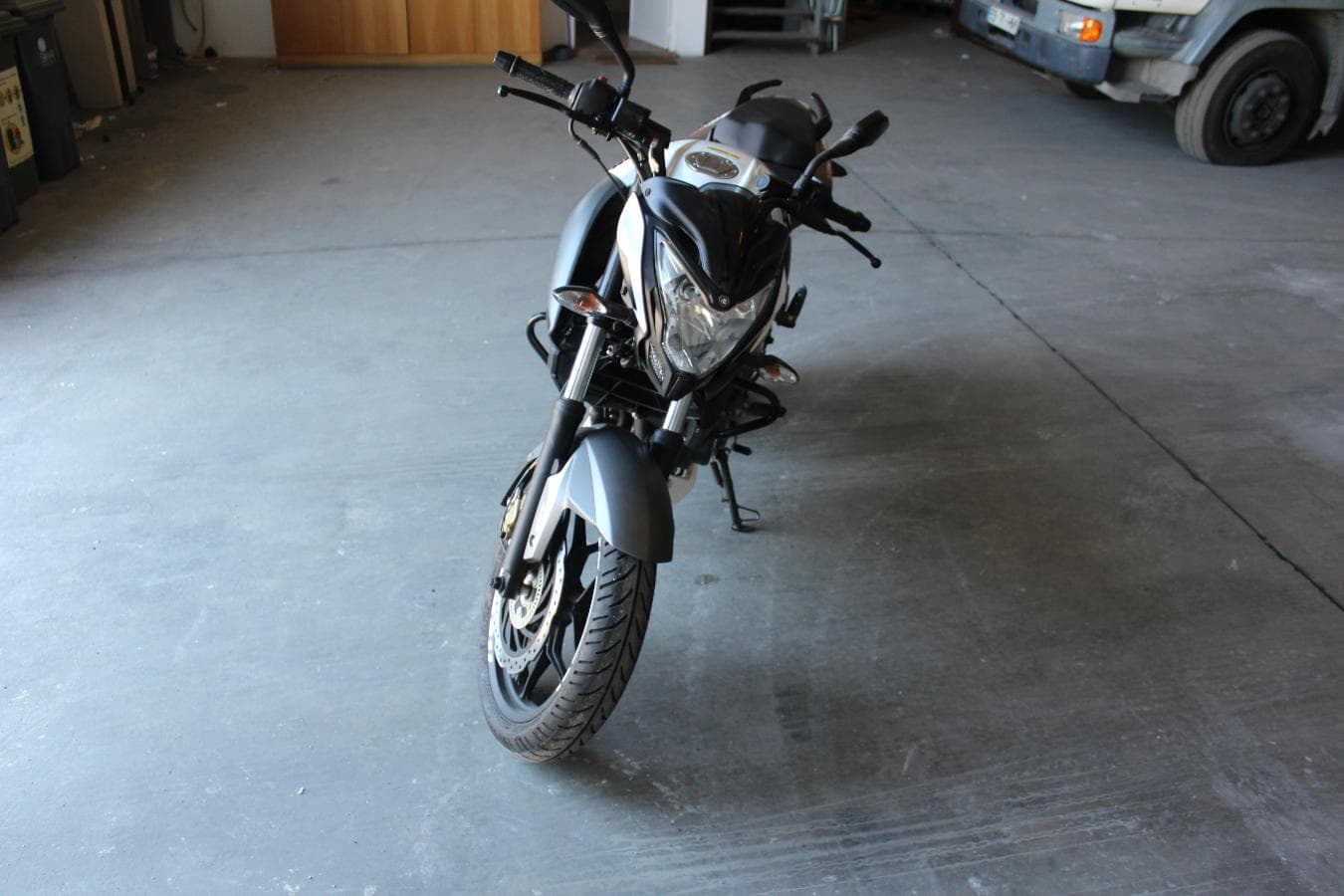 Bajaj Pulsar NS 200 — imagen 2