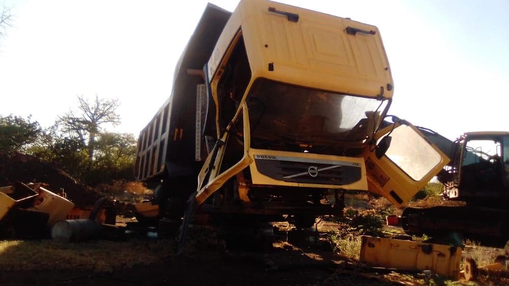 Dump Truck · — imagem 1