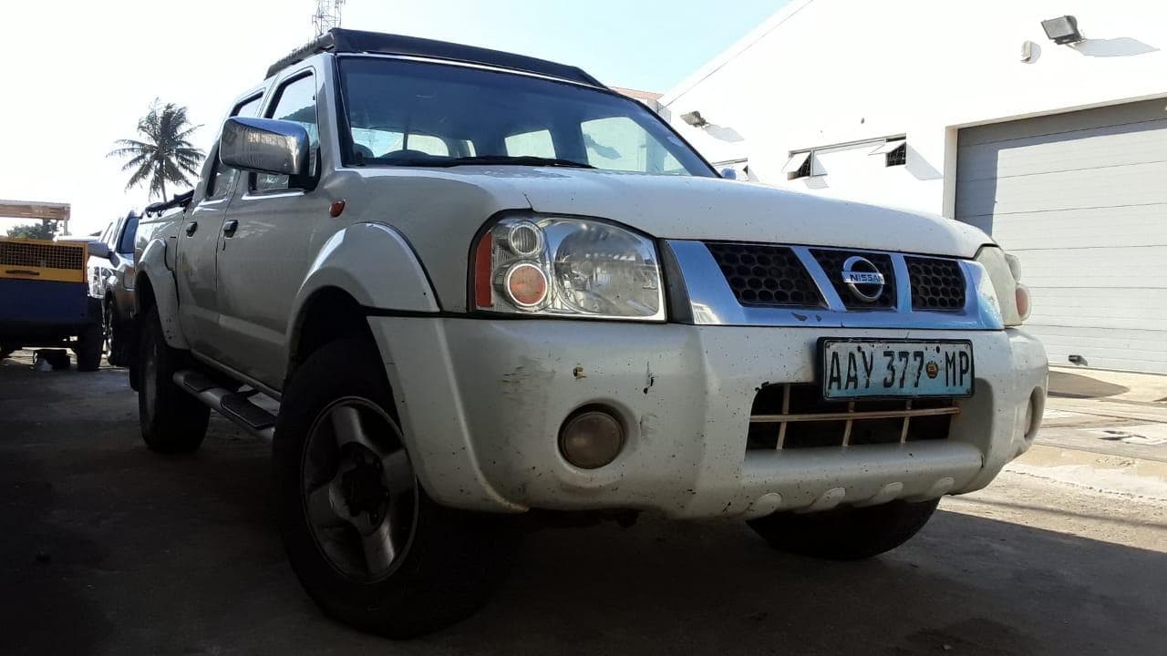 Nissan Hardbody ·