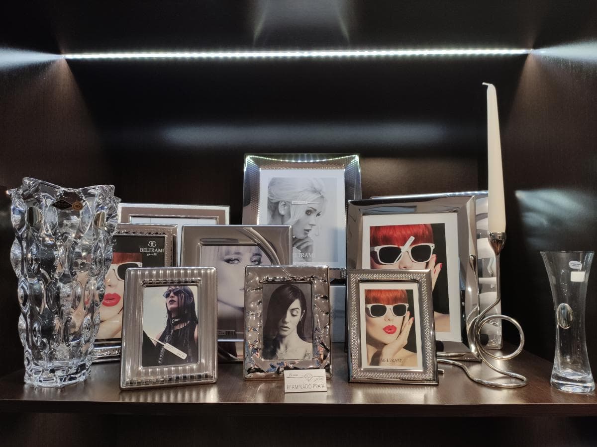Suportes + ambientador + Castiçal + Espelhos + Fonte de água + Ambientadores c/ suporte  + Artigos em Prata + Artigos de Decoração + Placas + Ambientadores + Talheres — imagen 5