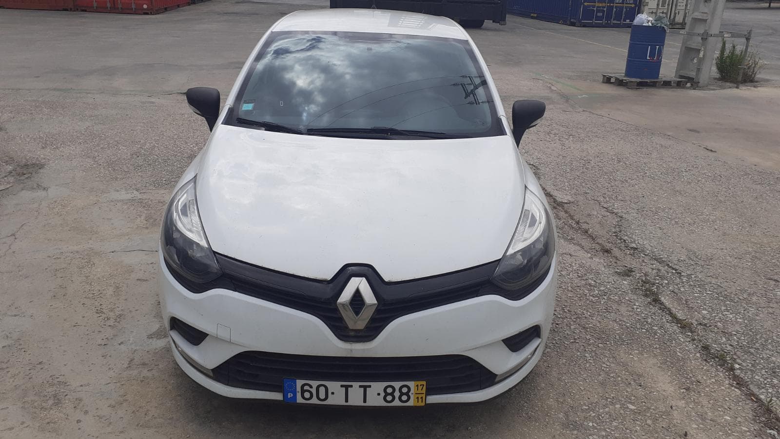 Renault Clio — image 4