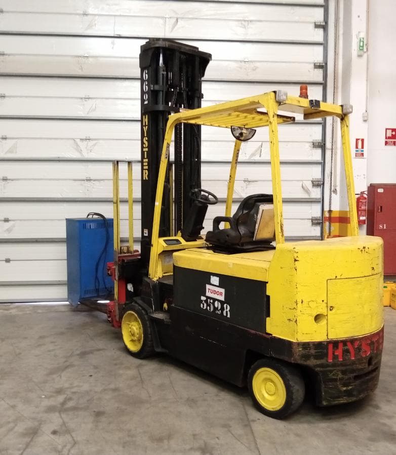 Empilhador Hyster E5.50 XL · Ano 2006 — imagem 4