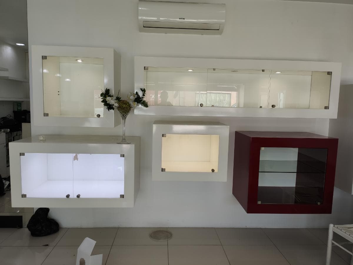 Mueble Expositor — imagen 1