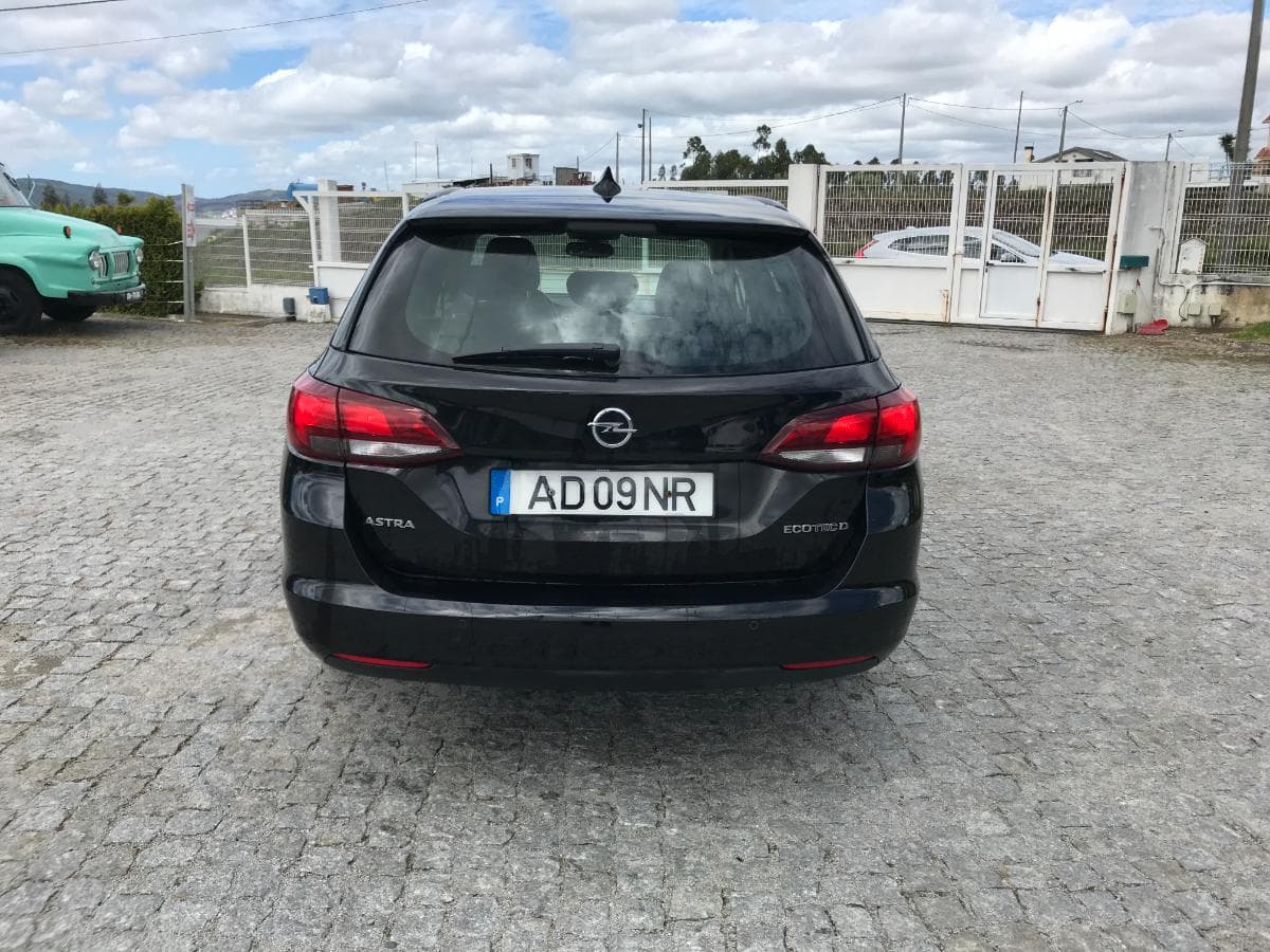 Opel Astra 1.6 CDTI · Ano 2017 — imagen 5