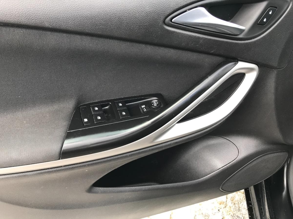 Opel Astra 1.6 CDTI · Ano 2017 — imagen 16