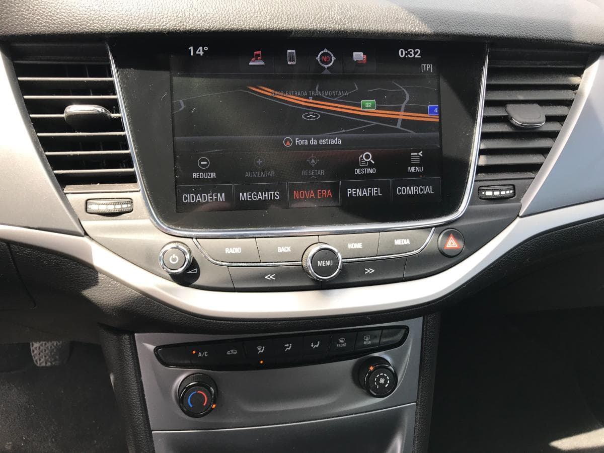 Opel Astra 1.6 CDTI · Ano 2017 — imagen 21