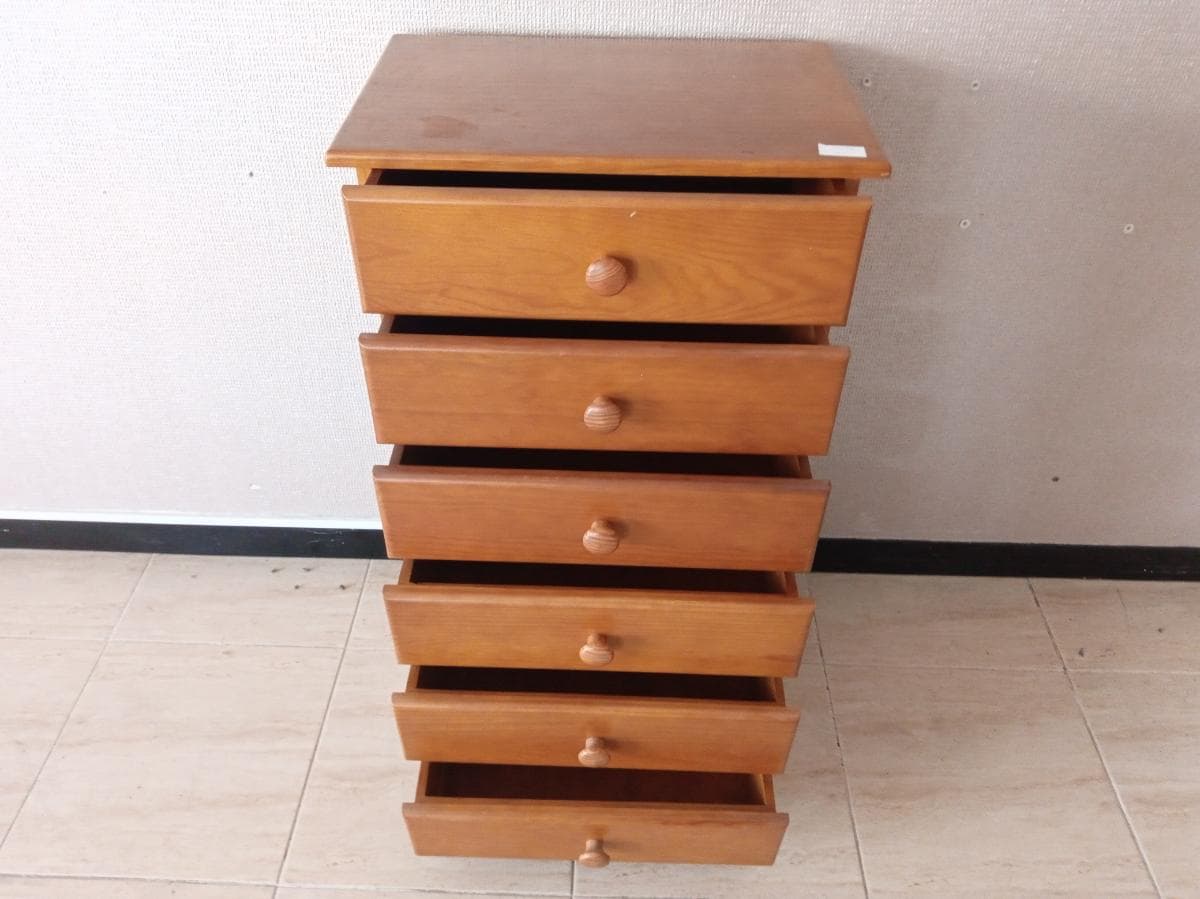 Mobiliario y Decoración · — imagen 4