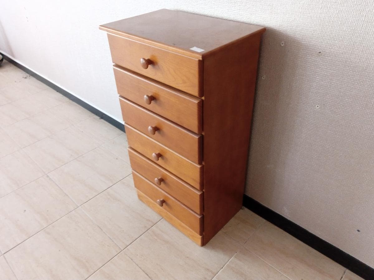 Mobiliario y Decoración · — imagen 3
