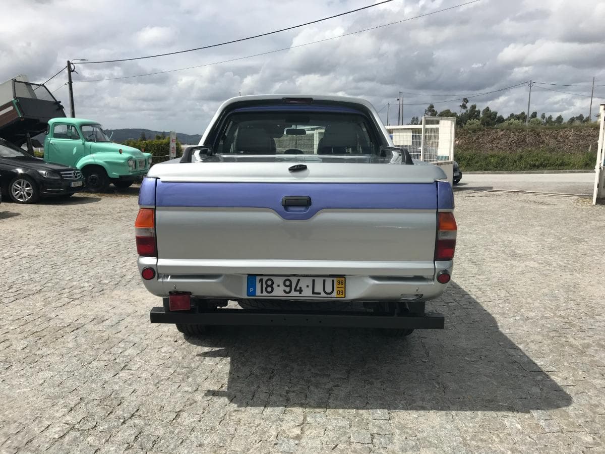 Mitsubishi L200 2.5 TD · Ano 1998 — imagen 5