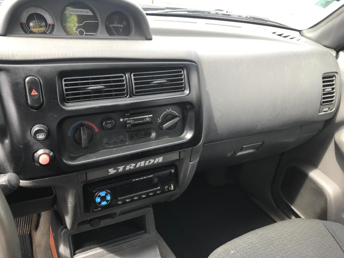 Mitsubishi L200 2.5 TD · Ano 1998 — imagen 14