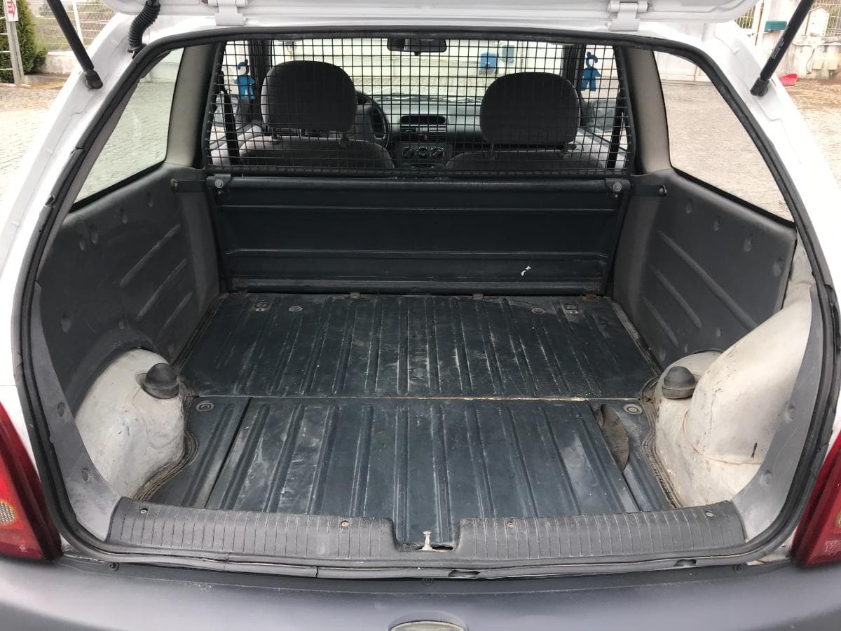 Opel Corsa · Ano 1998 — imagen 12