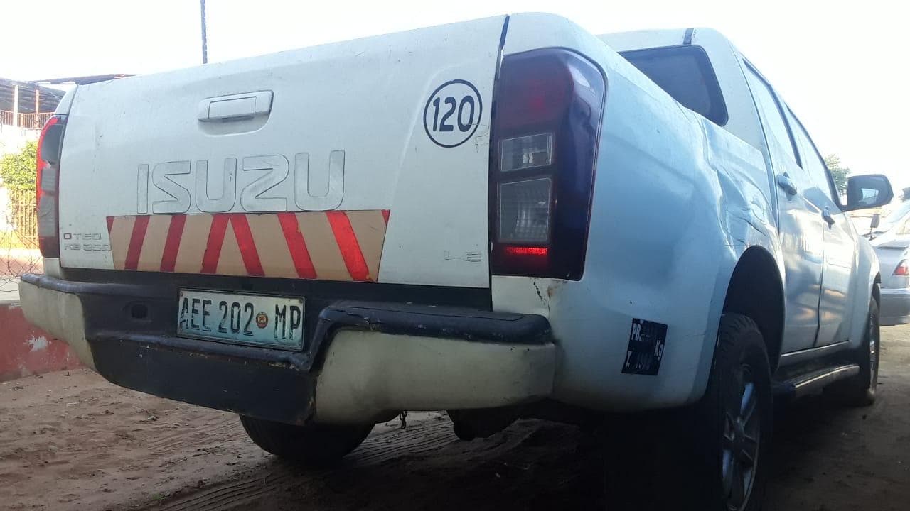 Isuzu KB 250 · — imagem 8