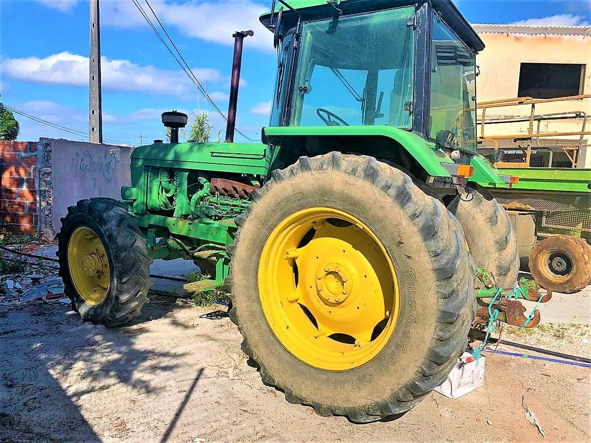 Trator John Deere 3140 — imagen 4