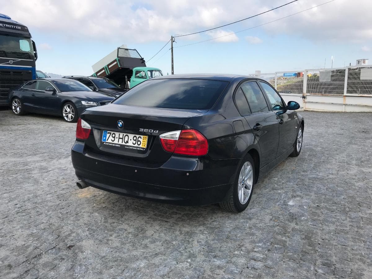 BMW 320D · Ano 2007 — imagem 4