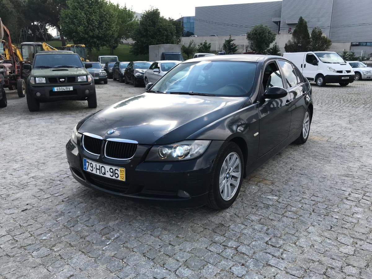 BMW 320D · Ano 2007 — imagem 3