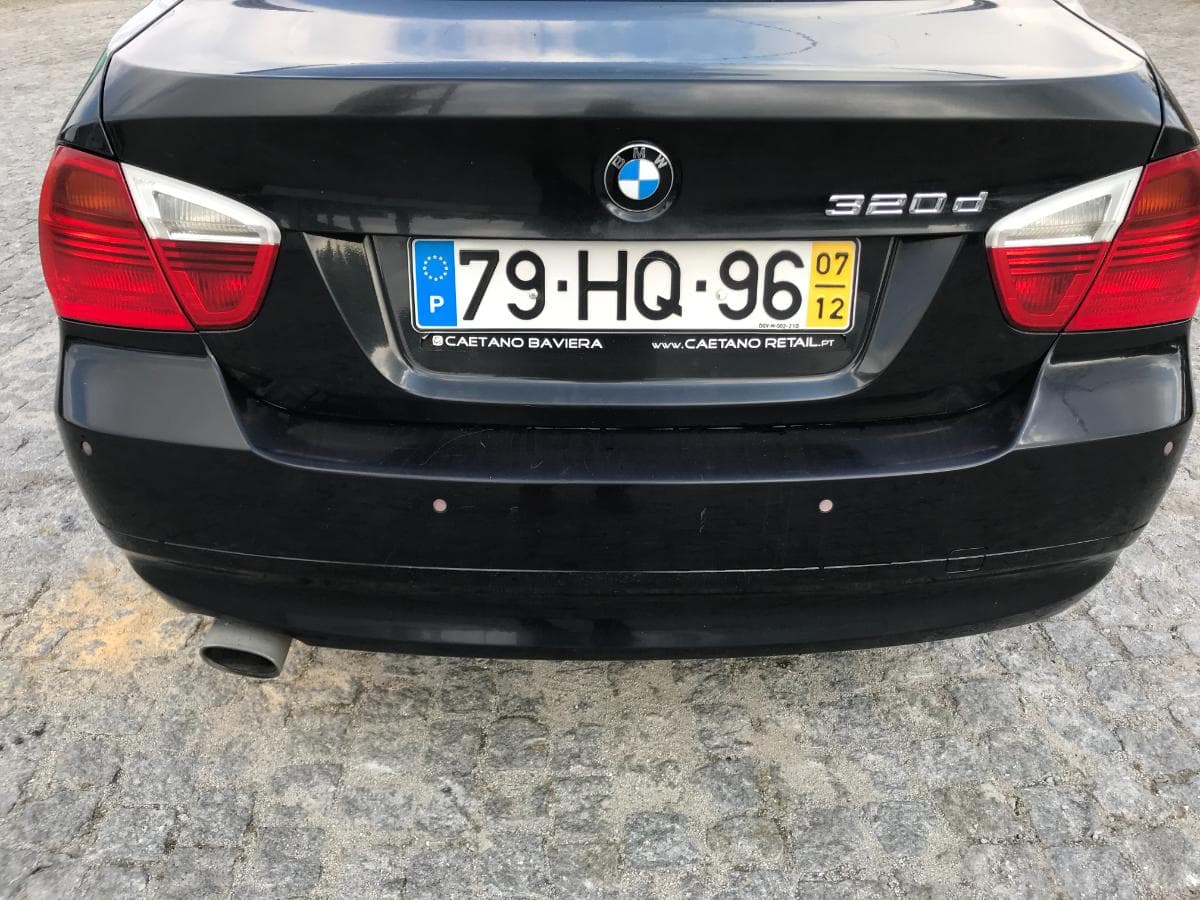 BMW 320D · Ano 2007 — imagem 7