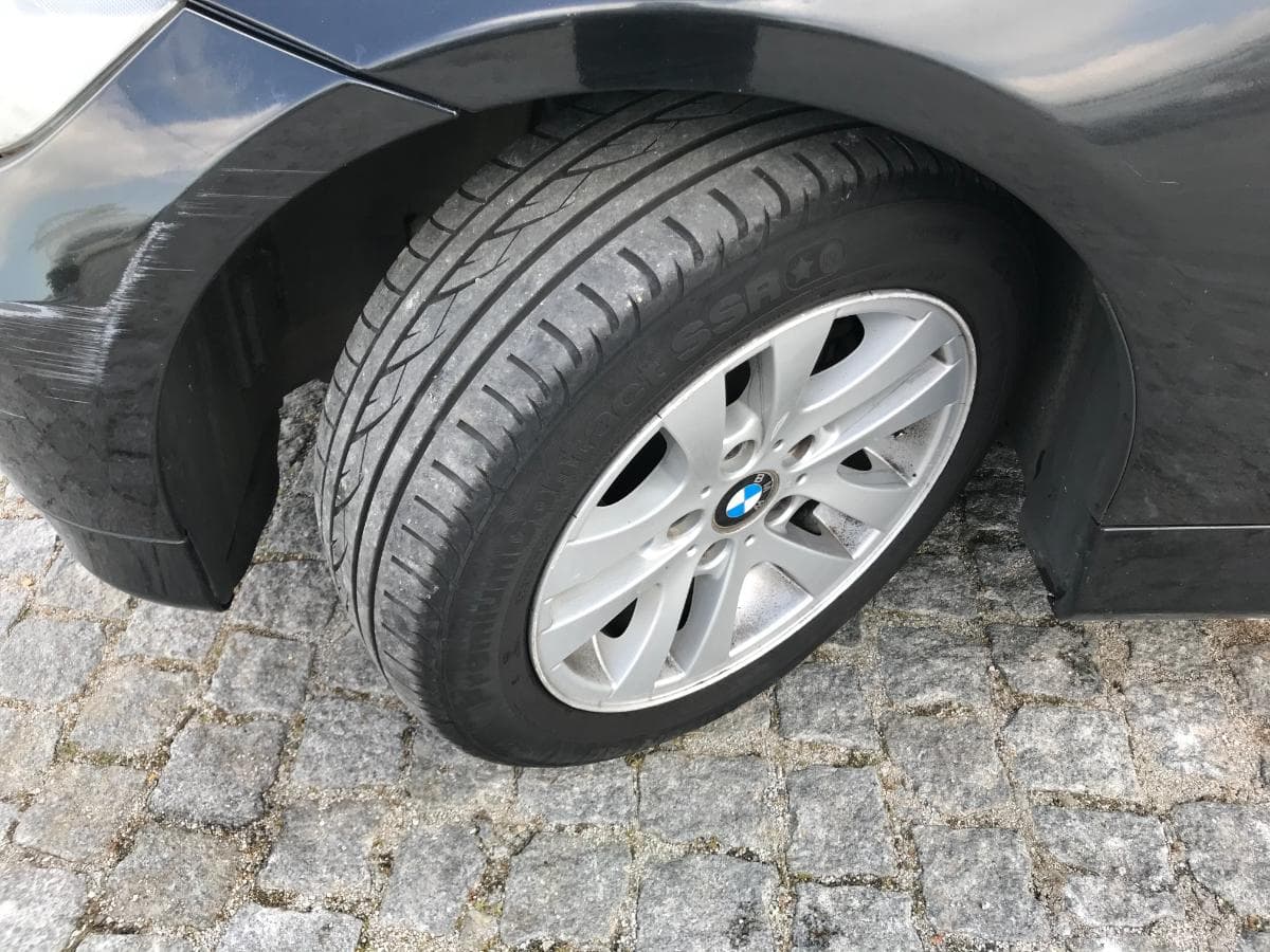 BMW 320D · Ano 2007 — imagem 9