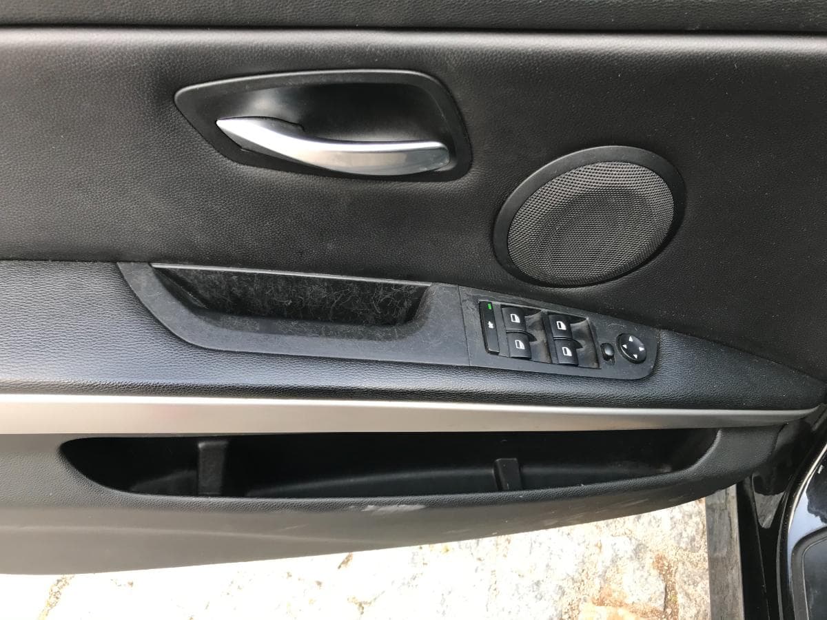 BMW 320D · Ano 2007 — imagem 18
