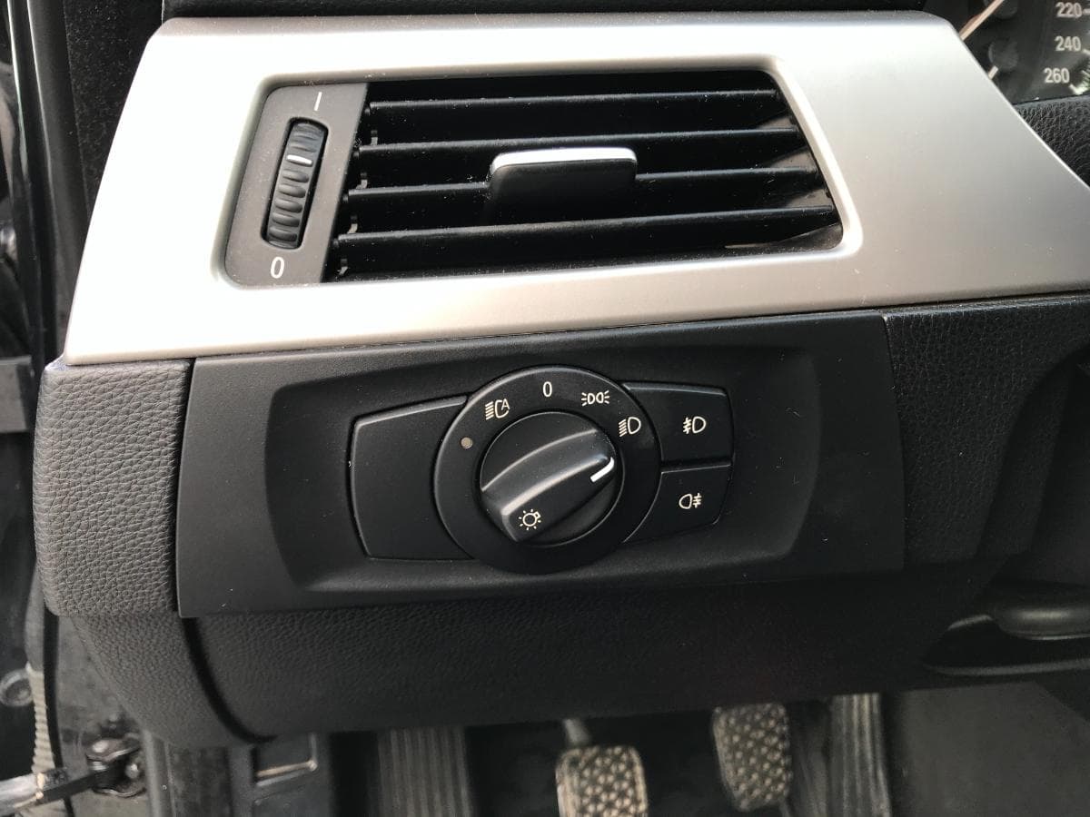 BMW 320D · Ano 2007 — imagem 25