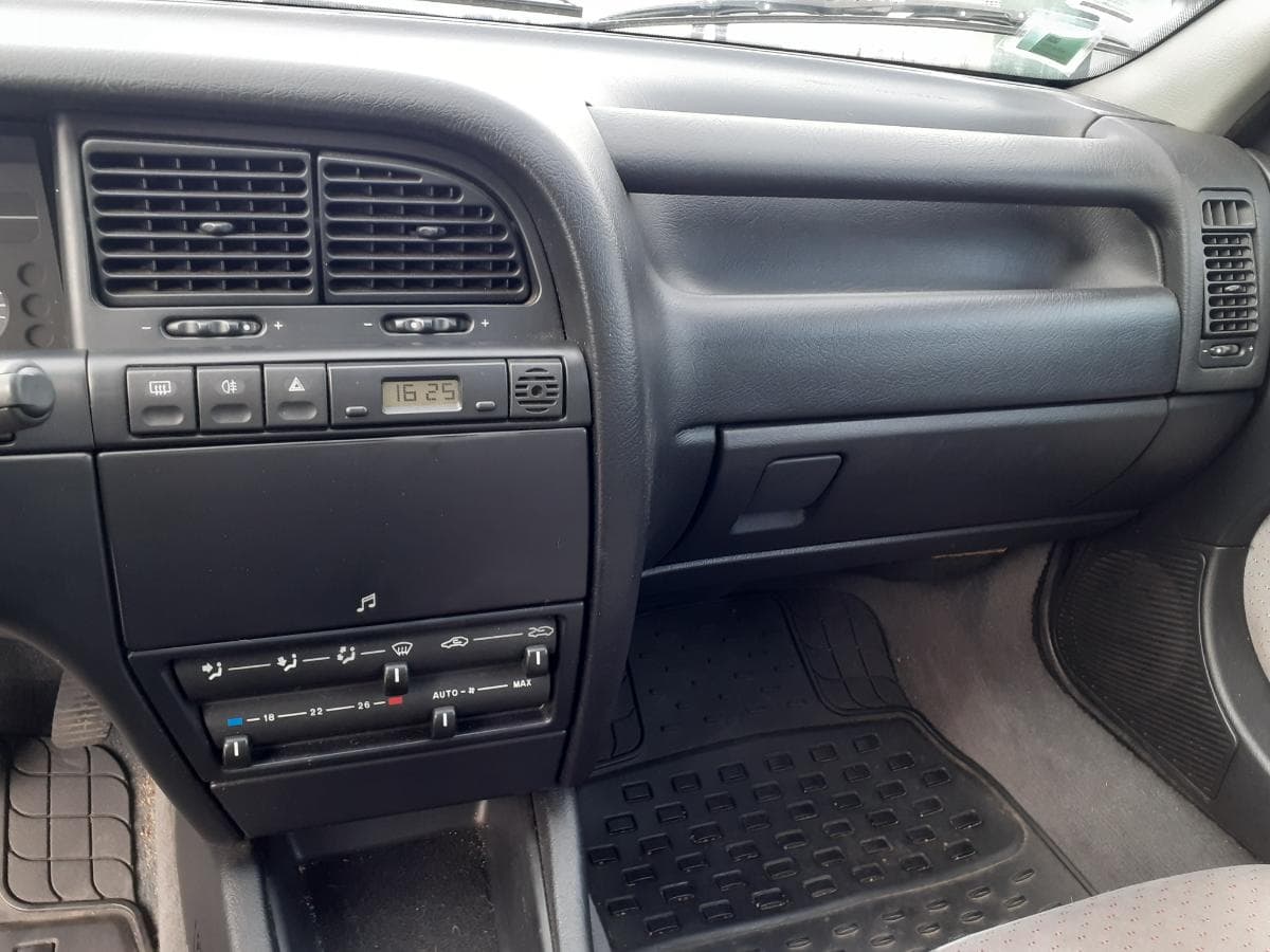 Citroën Xantia 1.6i · Ano 1993 — imagem 12