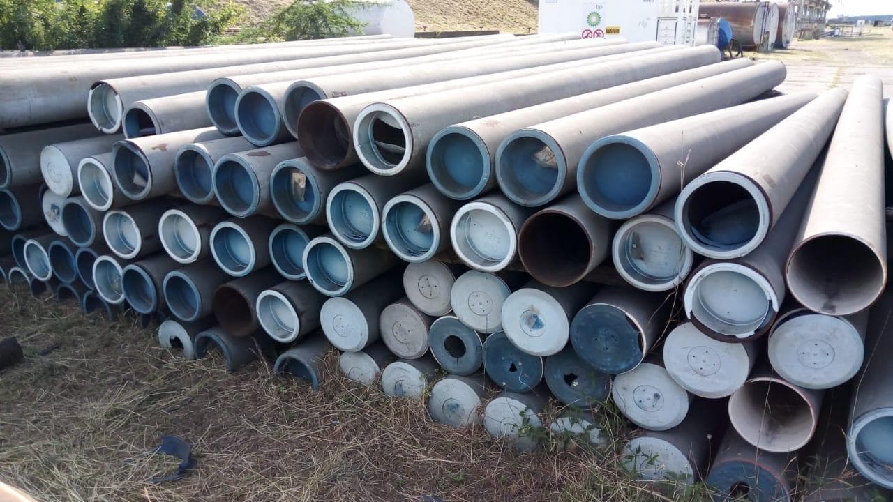 Tubos Metálicos ·