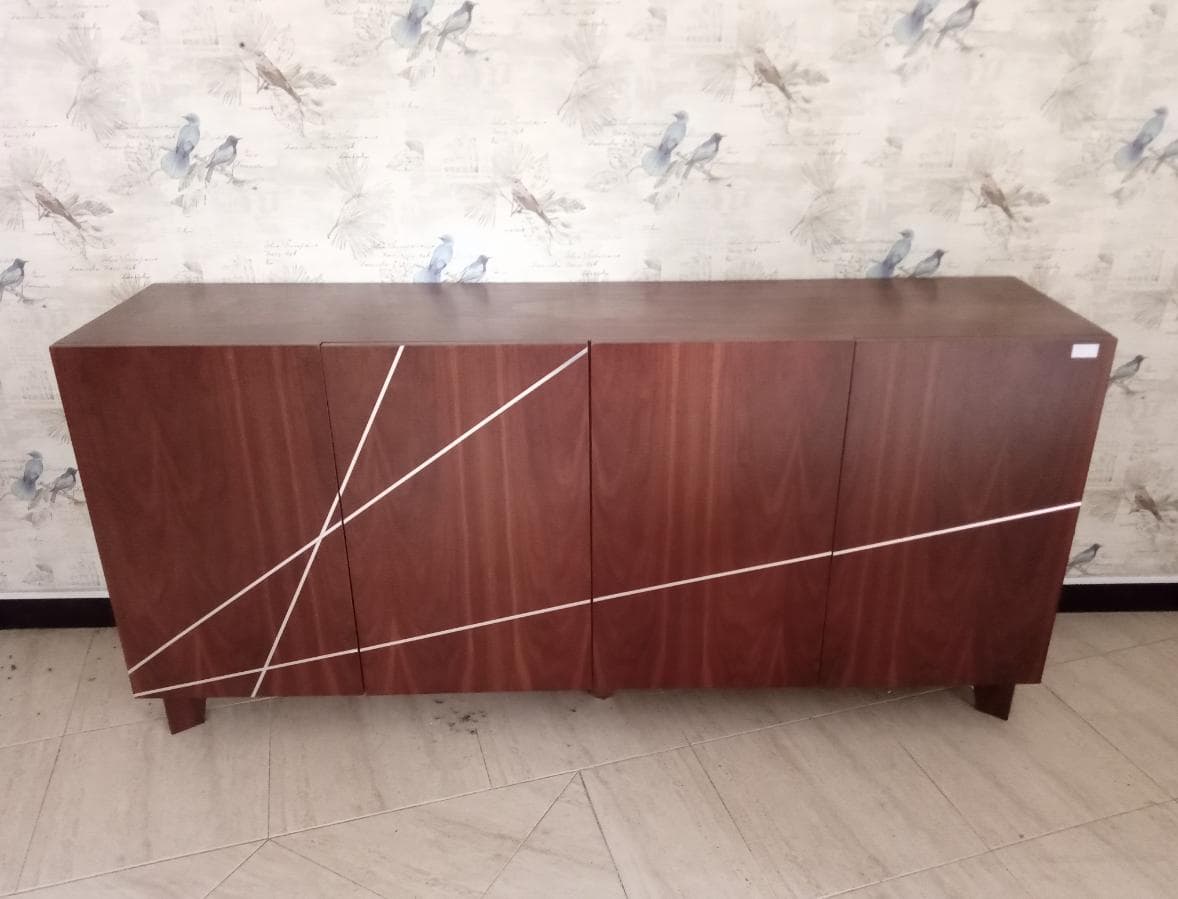 Mobiliário e Decoração ·