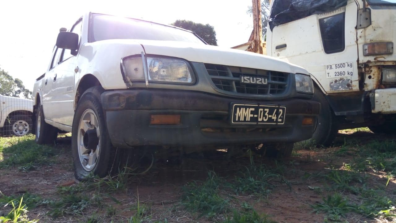 Isuzu KB250D · — imagem 7