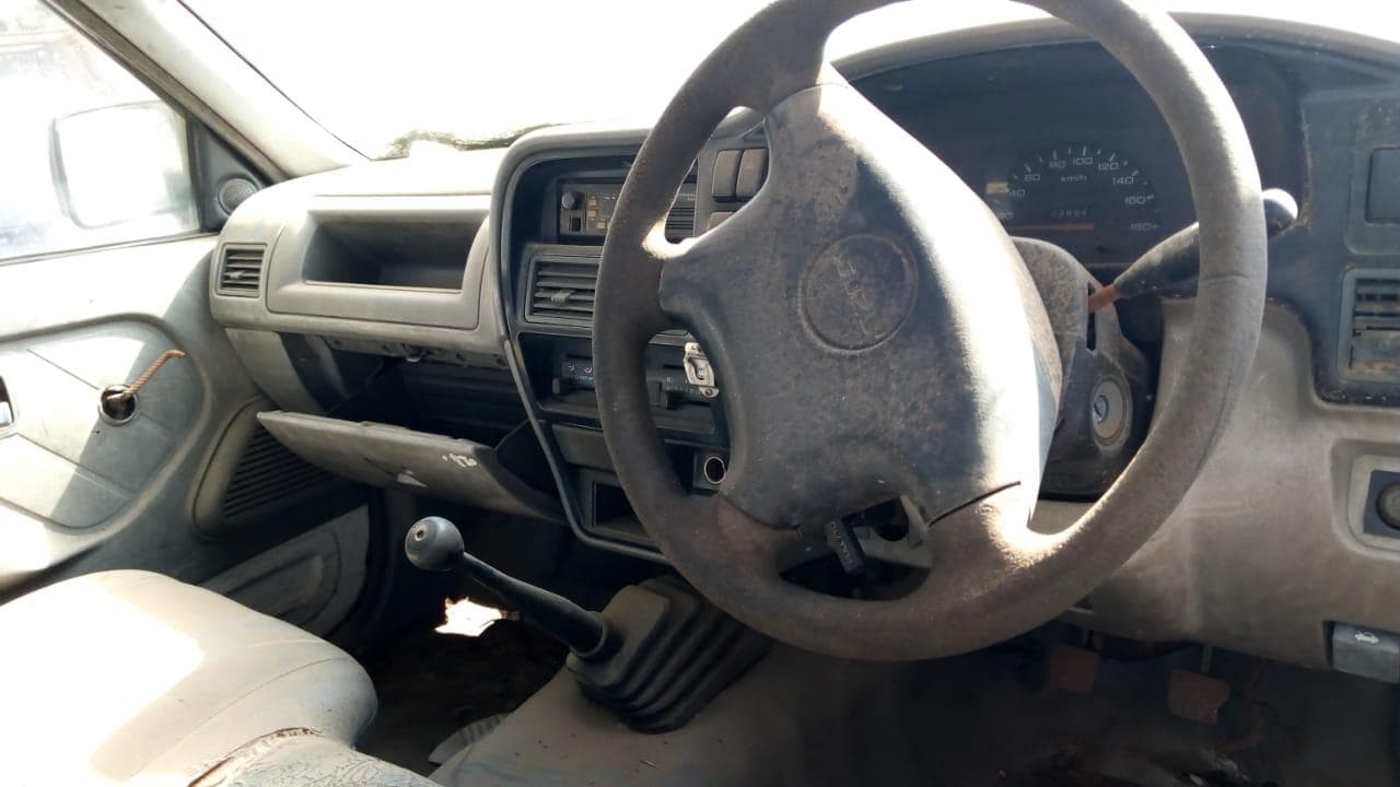Isuzu KB · — image 3