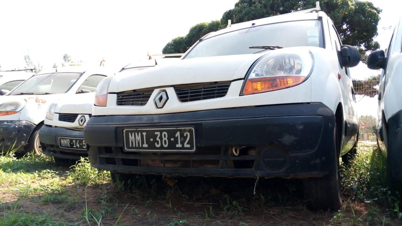 RENAULT · — imagem 2