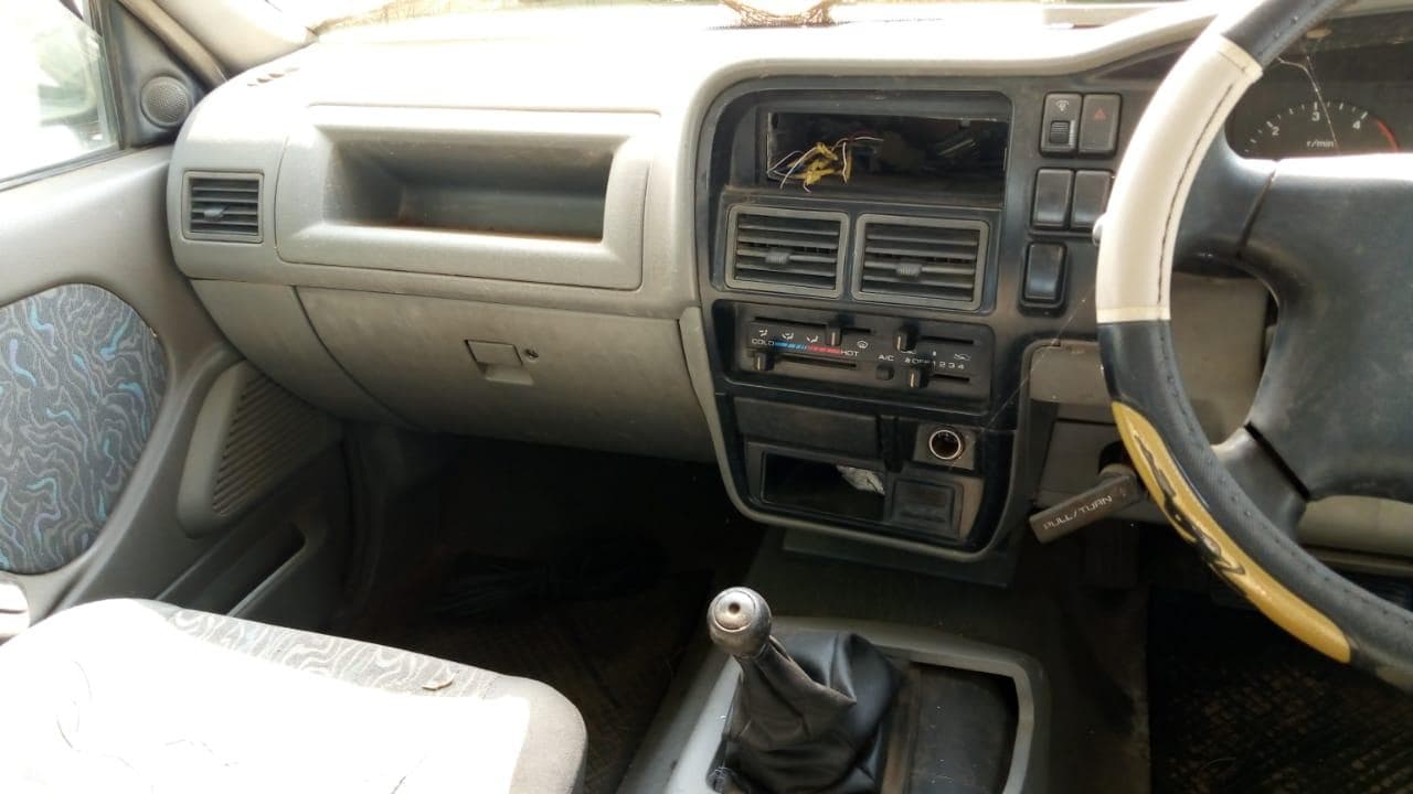 Isuzu KB · — image 5