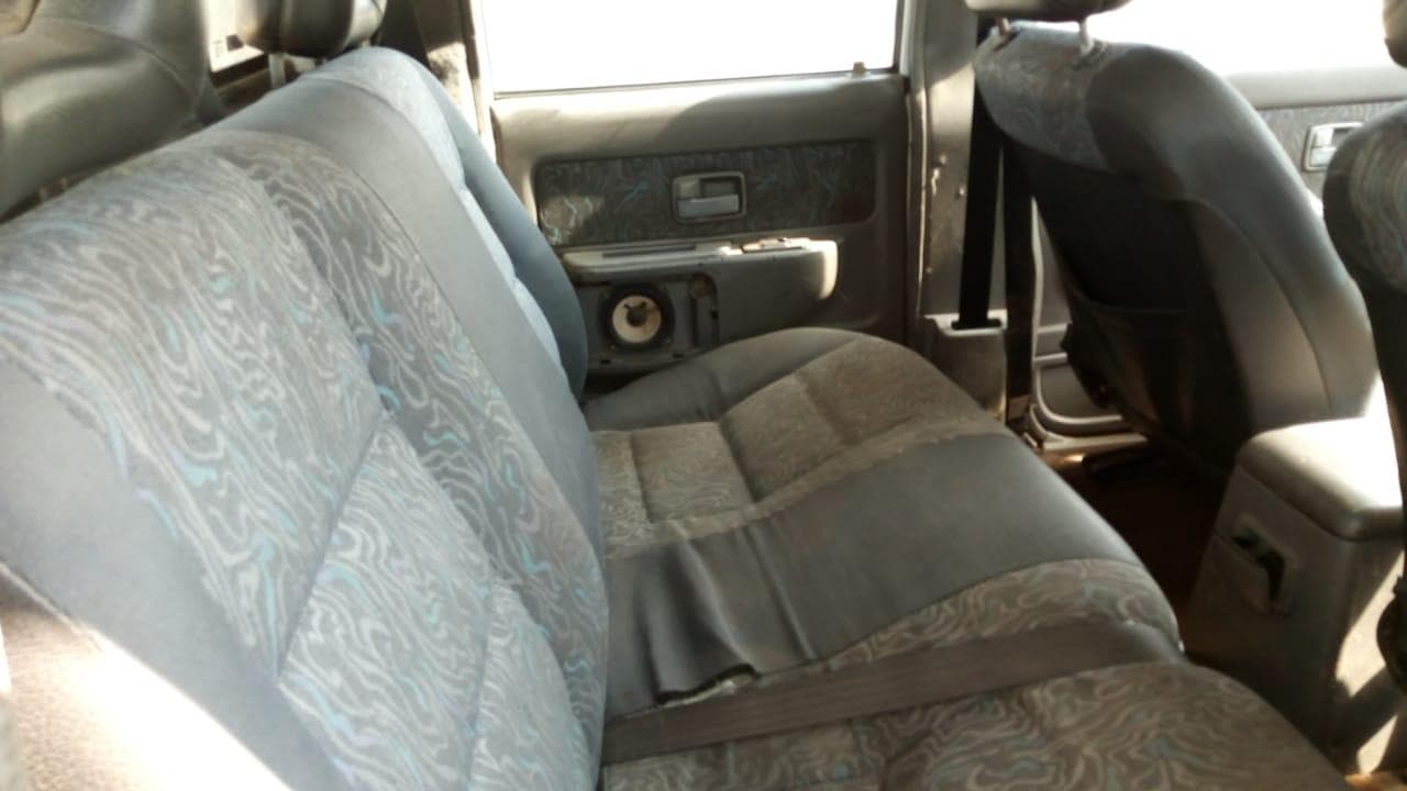 Isuzu KB250D · — image 4