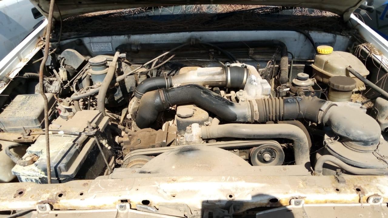 Isuzu KB250D · — image 8
