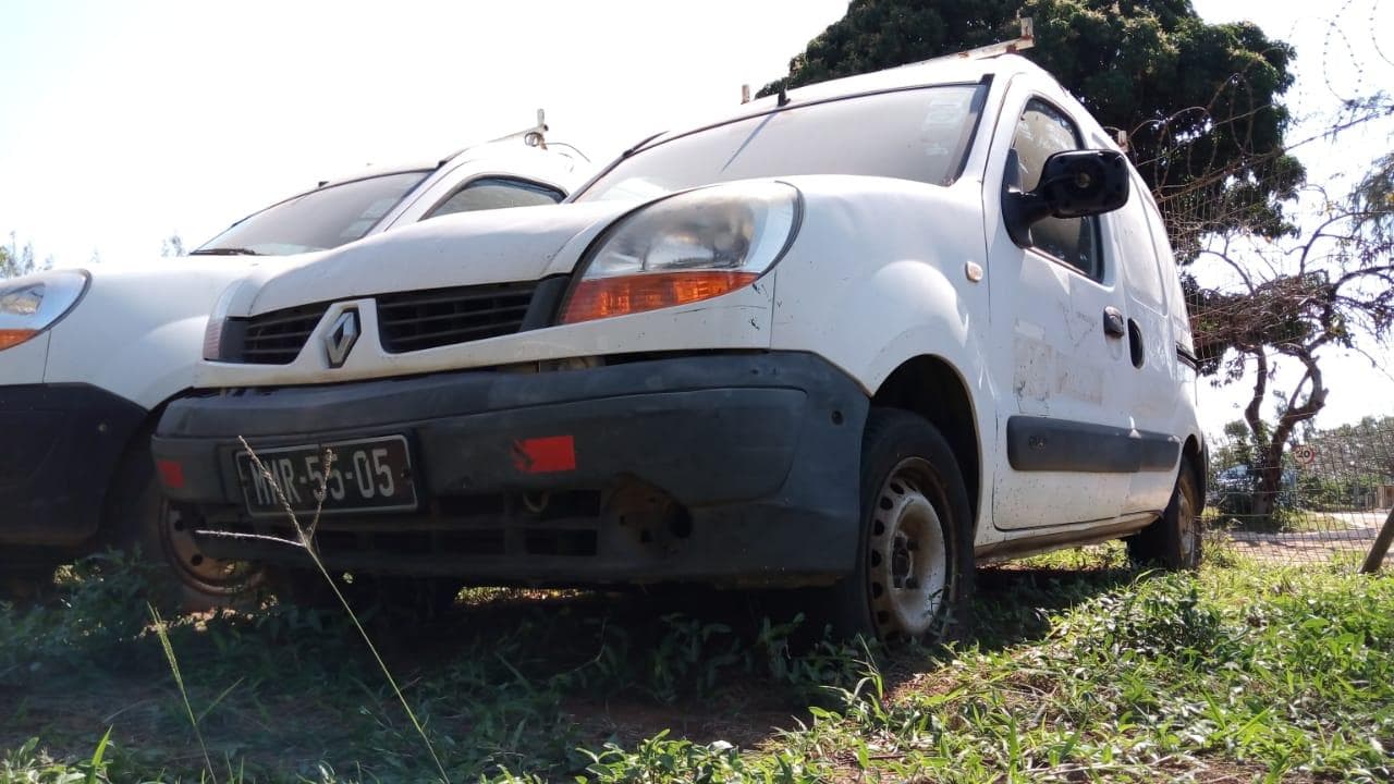 RENAULT · — image 1