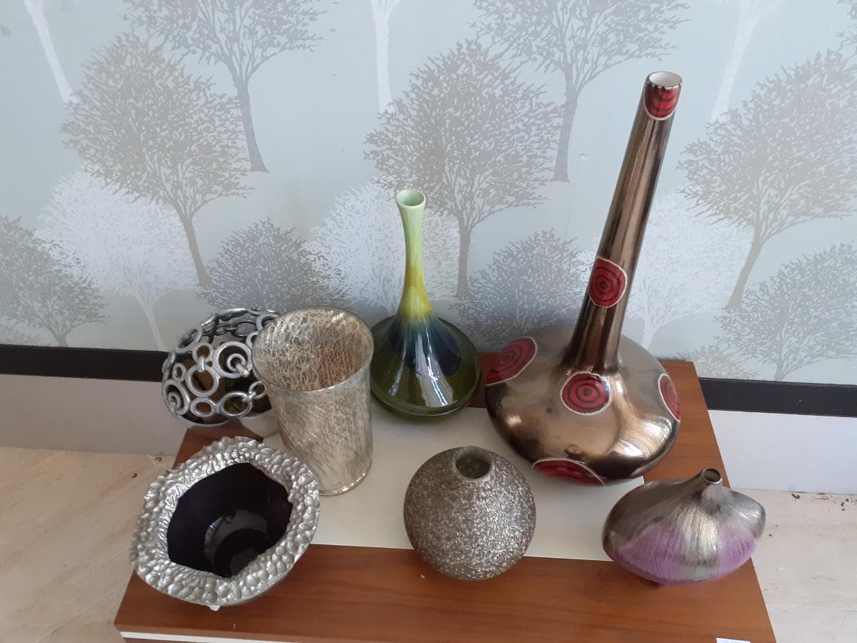 Mobiliario y Decoración · — imagen 1