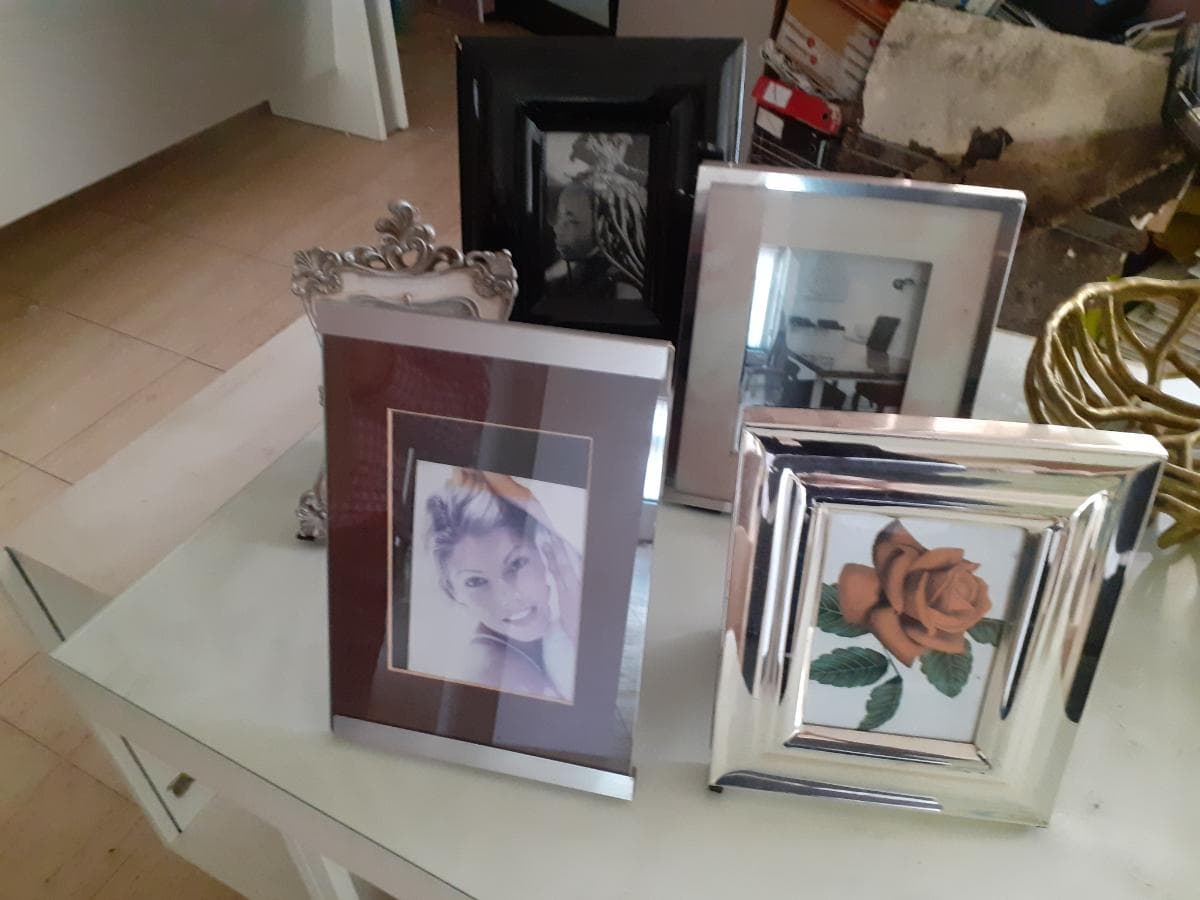 Mobiliario y Decoración · — imagen 5