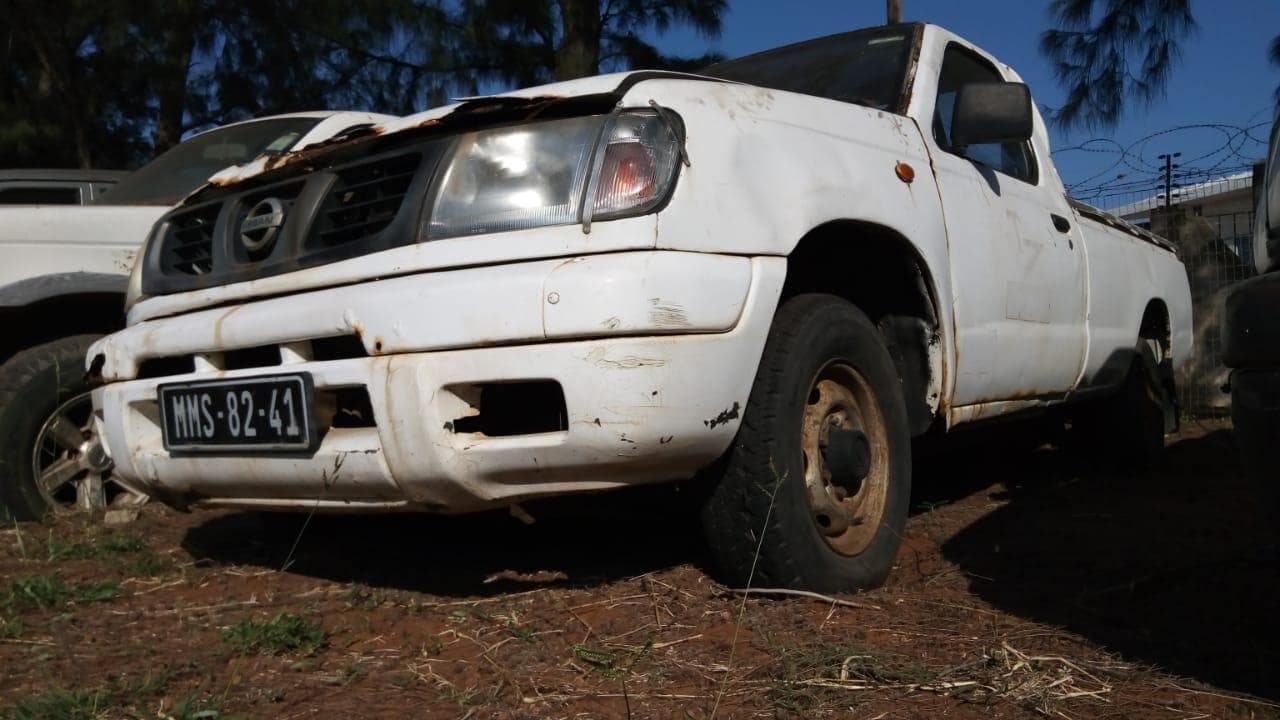 Nissan Hardbody · — image 1