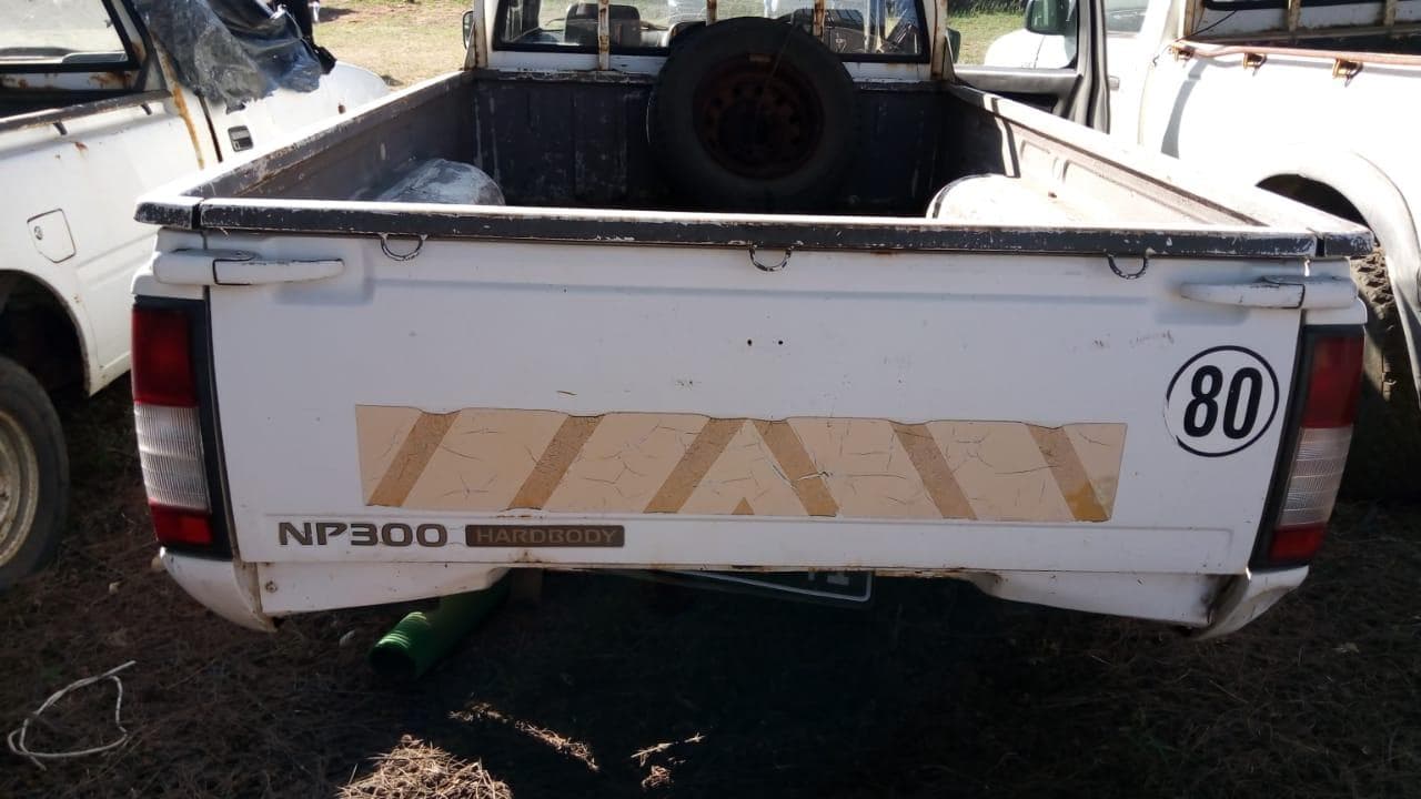 Nissan Hardbody · — image 5