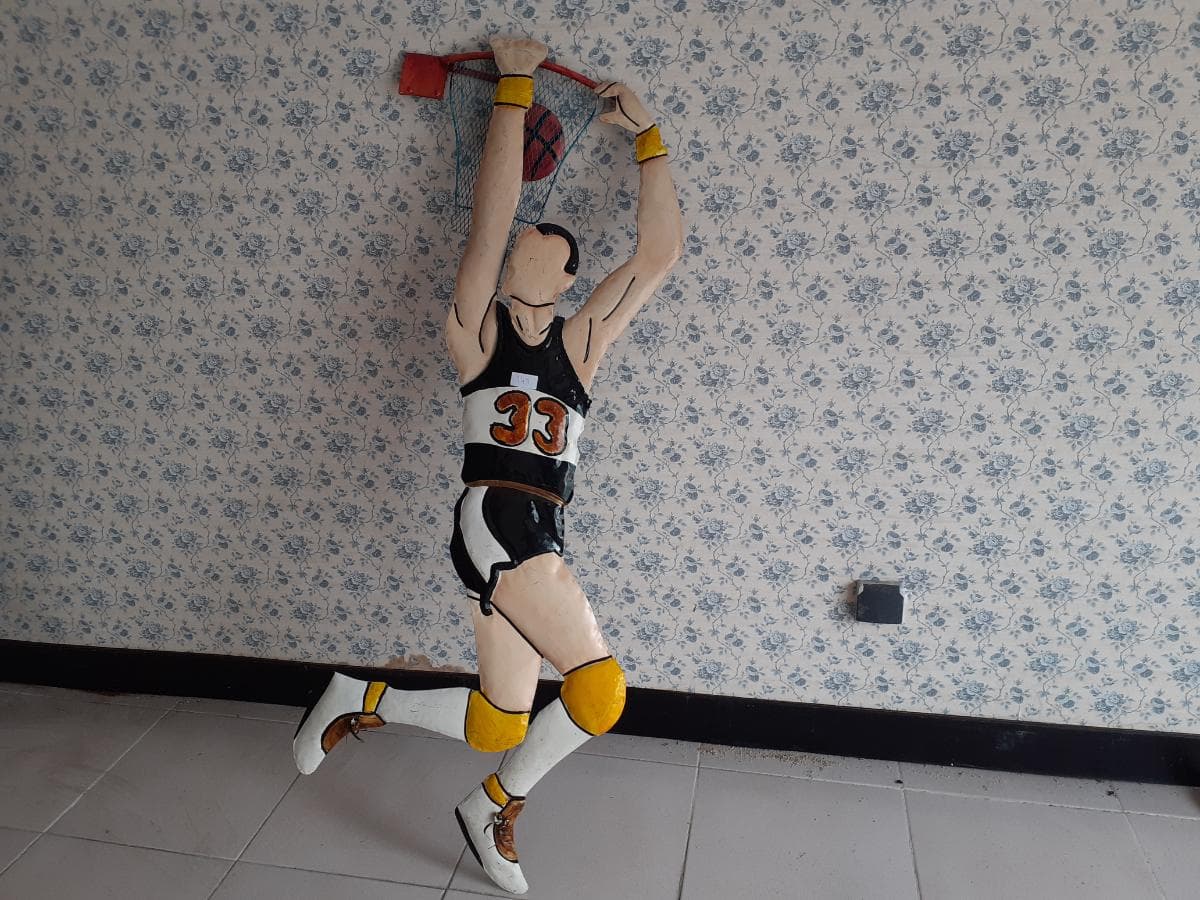Mobiliário e Decoração ·