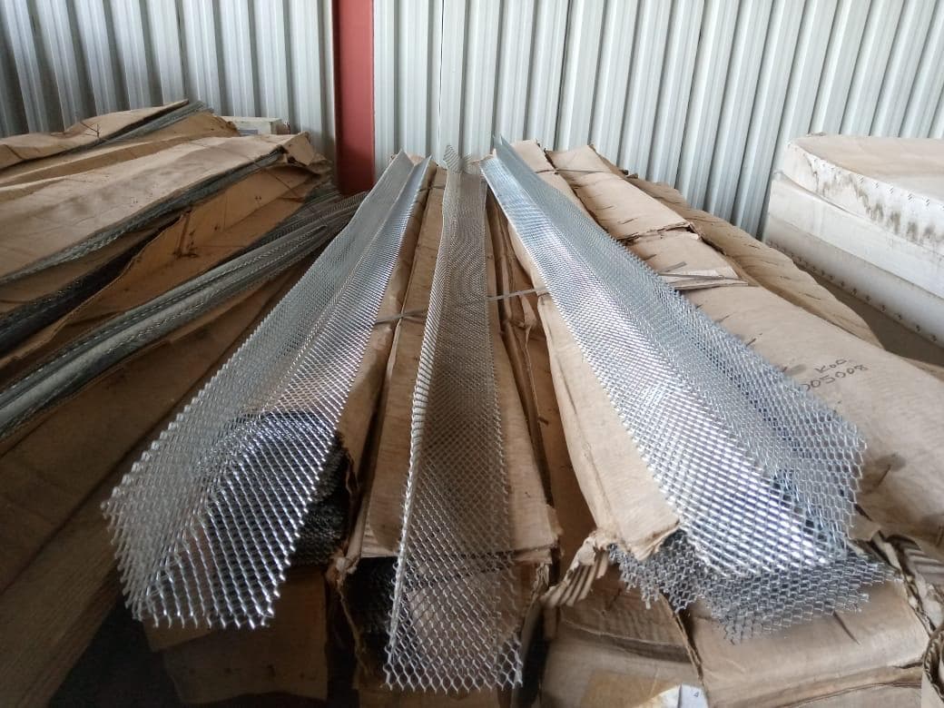 Cornerite 3 ×8FT ·